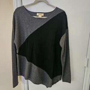 Peck & Peck Cashmere Asymmetrical Hankerchief Hem Sweater Size Large Timeless